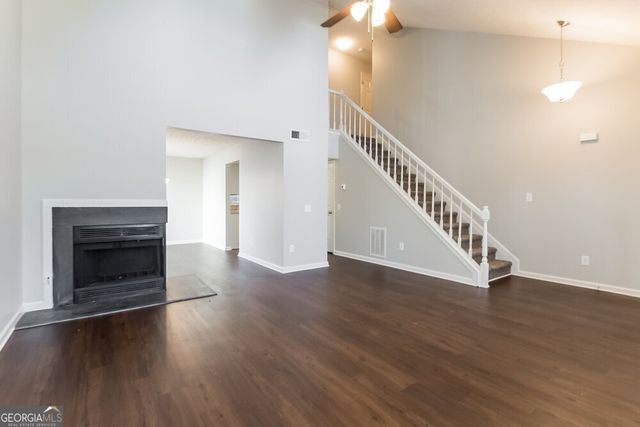 1902 Shadbark Court NW, Acworth, GA 30102