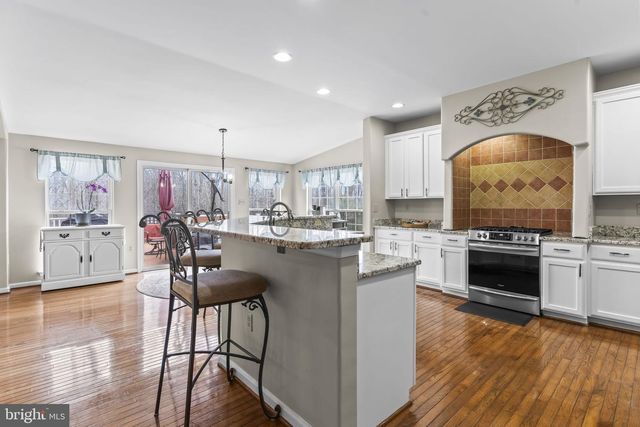 27962 CATHEDRAL DR, Mechanicsville, MD 20659