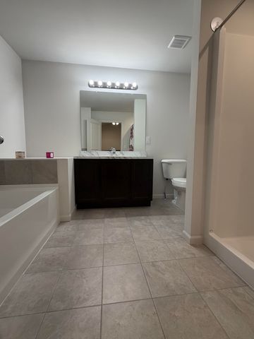 9069 Heritage Drive, Romulus, MI 48174