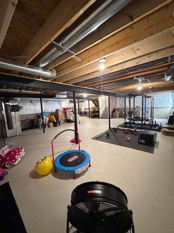 9069 Heritage Drive, Romulus, MI 48174