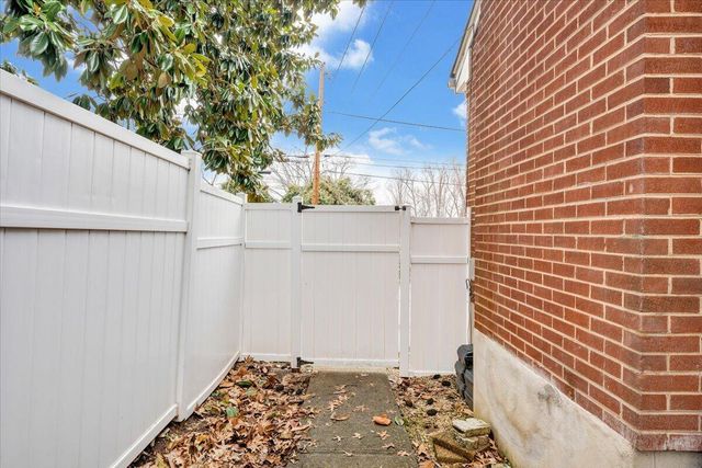2508 Alberta AVE, Roanoke, VA 24015