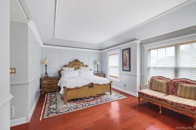 271 Woodlands Drive, Tuxedo Park, NY 10987