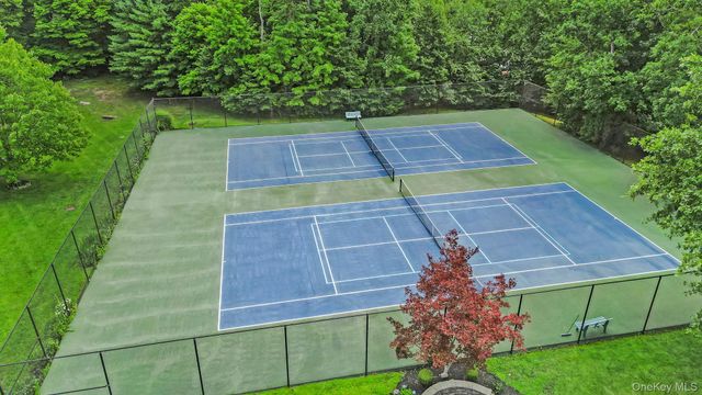 271 Woodlands Drive, Tuxedo Park, NY 10987