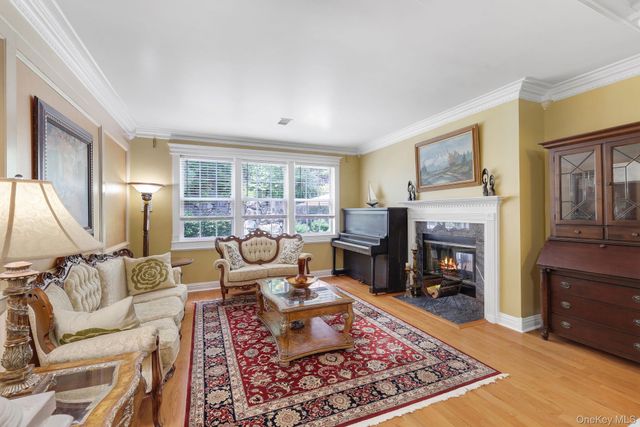 271 Woodlands Drive, Tuxedo Park, NY 10987