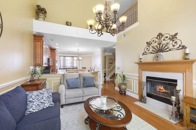 271 Woodlands Drive, Tuxedo Park, NY 10987