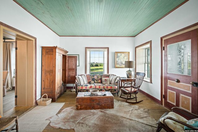 850 SISTERDALE RD, Boerne, TX 78006