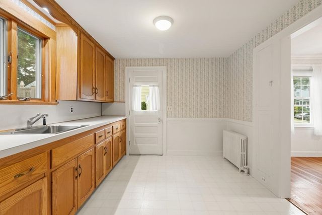 62 Bellington Street, Arlington, MA 02476