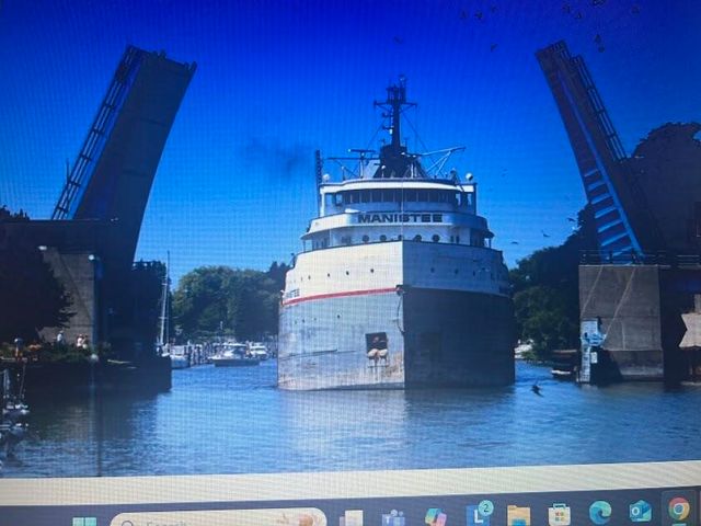 3498 Lindeman Road, Manistee, MI 49660