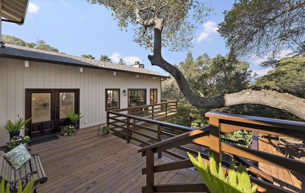 Image 1 of property listing at 150 Winding, San Carlos, CA 94070