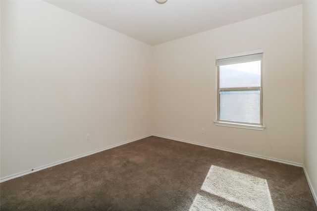 2105 Town Centre DR 47, Round Rock, TX 78664