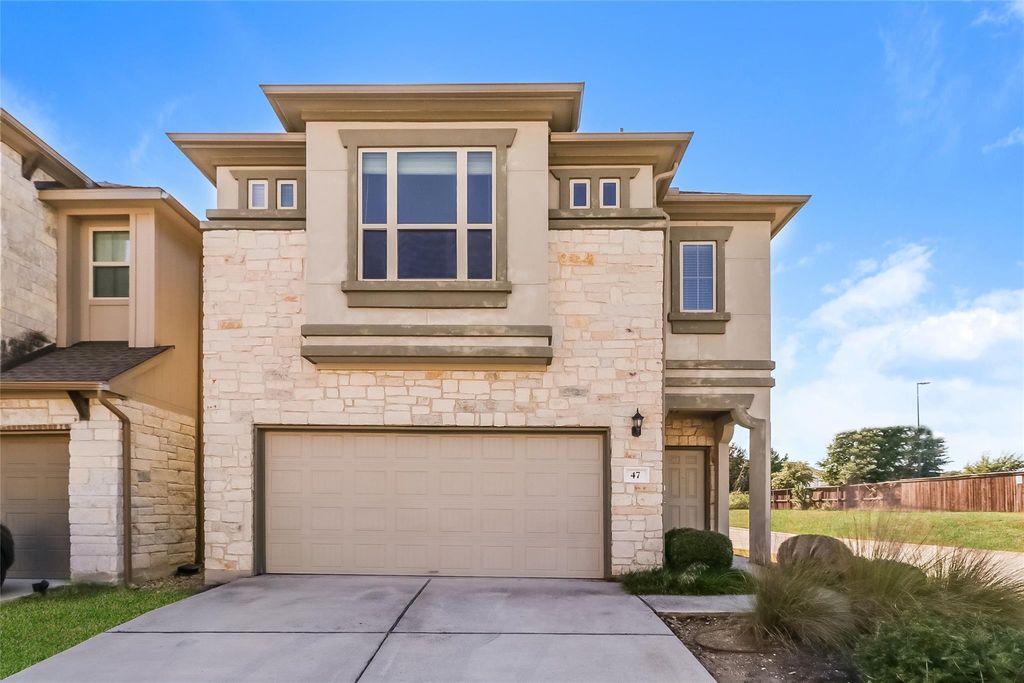 2105 Town Centre DR 47, Round Rock, TX 78664