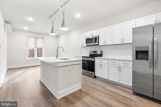 214 VINE ST #405, Philadelphia, PA 19106