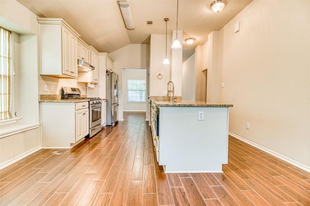 142 Anvil Rock Lane, Richmond, TX 77469