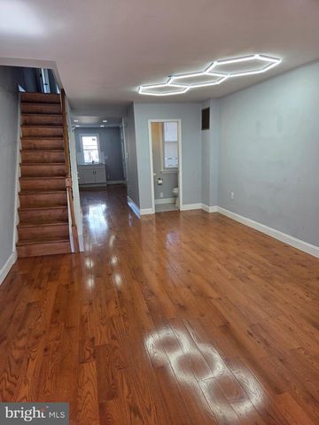 2027 E CUMBERLAND ST, Philadelphia, PA 19125