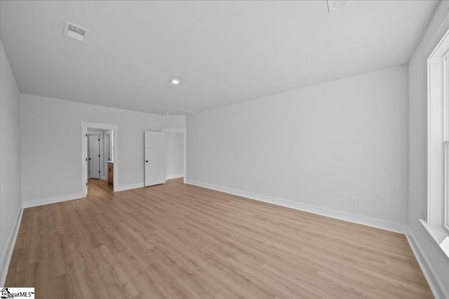 454 Amaryllis Lane, Woodruff, SC 29388