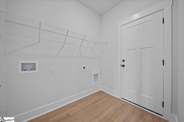 454 Amaryllis Lane, Woodruff, SC 29388