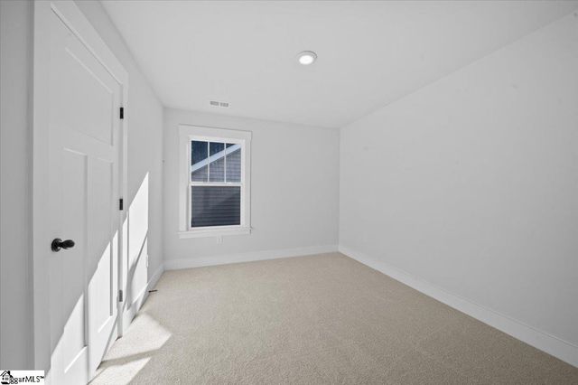 454 Amaryllis Lane, Woodruff, SC 29388