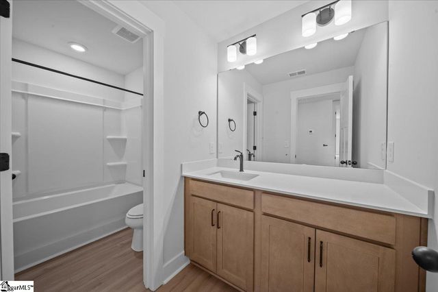 454 Amaryllis Lane, Woodruff, SC 29388