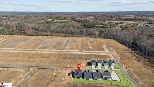 454 Amaryllis Lane, Woodruff, SC 29388