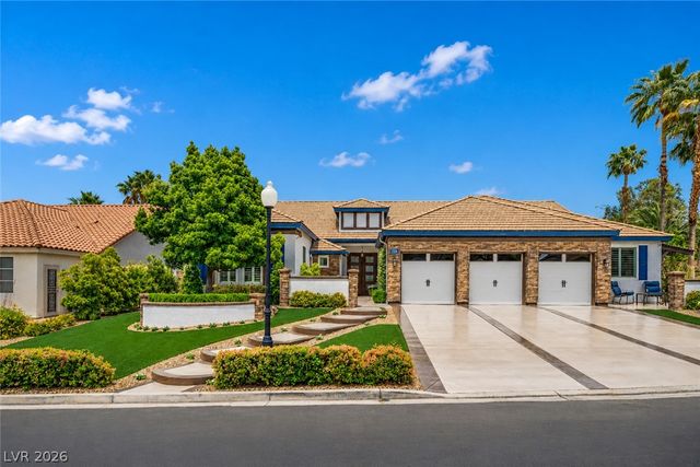 1516 Castle Wall Street, Las Vegas, NV 89117