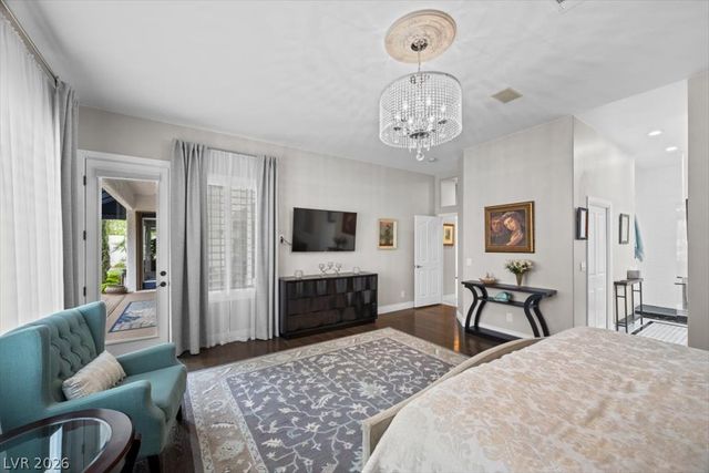 1516 Castle Wall Street, Las Vegas, NV 89117