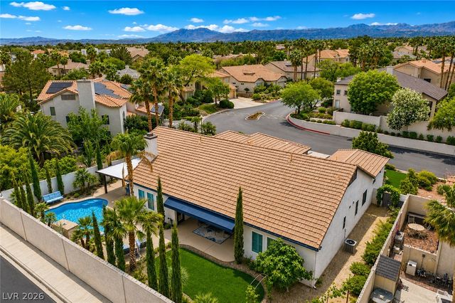 1516 Castle Wall Street, Las Vegas, NV 89117