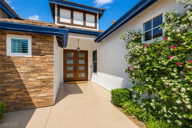 1516 Castle Wall Street, Las Vegas, NV 89117