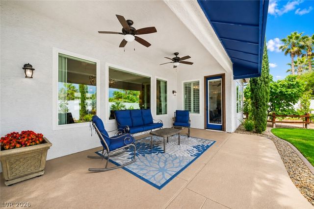1516 Castle Wall Street, Las Vegas, NV 89117
