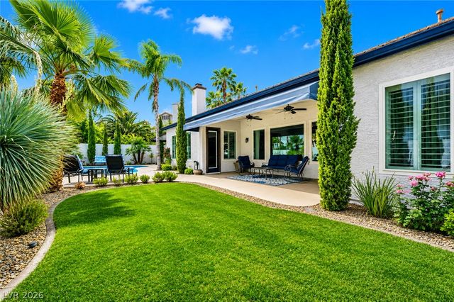 1516 Castle Wall Street, Las Vegas, NV 89117
