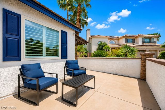 1516 Castle Wall Street, Las Vegas, NV 89117