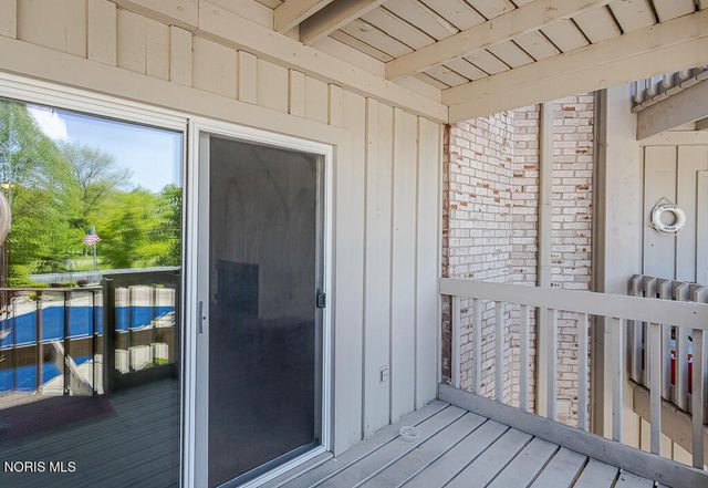 6640 Salisbury Road, D208, Maumee, OH 43537
