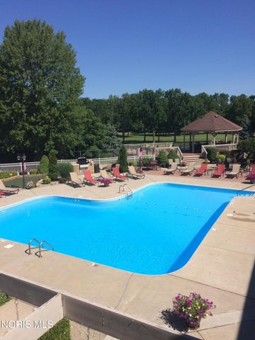 6640 Salisbury Road, D208, Maumee, OH 43537