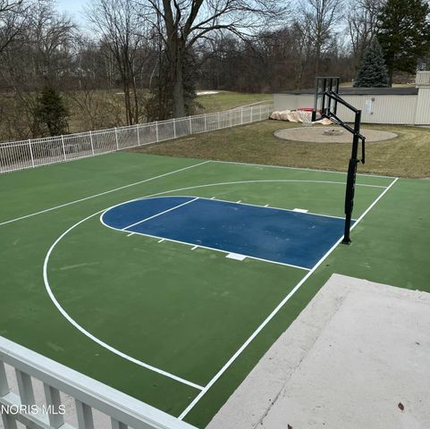 6640 Salisbury Road, D208, Maumee, OH 43537