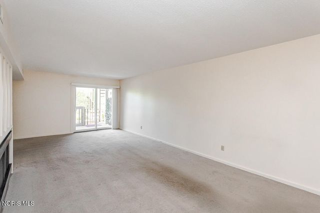 6640 Salisbury Road, D208, Maumee, OH 43537