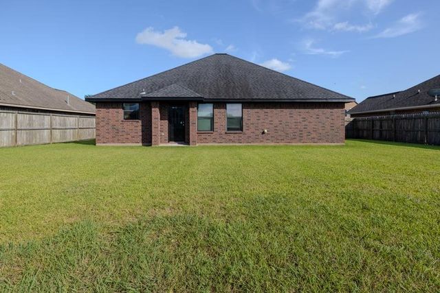 3223 El Camino Street, Bay City, TX 77414