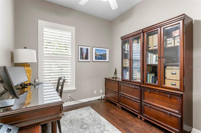 10237 GARDEN ALCOVE DRIVE, Tampa, FL 33647
