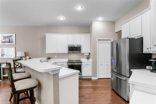10237 GARDEN ALCOVE DRIVE, Tampa, FL 33647