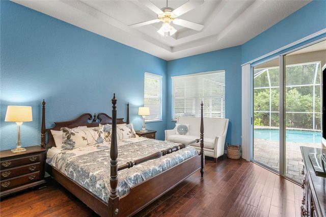 10237 GARDEN ALCOVE DRIVE, Tampa, FL 33647