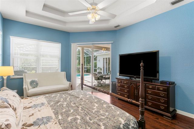 10237 GARDEN ALCOVE DRIVE, Tampa, FL 33647