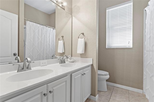 10237 GARDEN ALCOVE DRIVE, Tampa, FL 33647