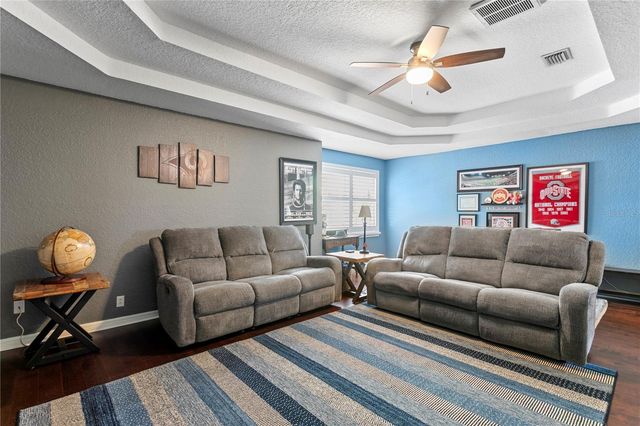 10237 GARDEN ALCOVE DRIVE, Tampa, FL 33647