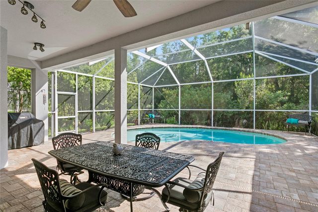 10237 GARDEN ALCOVE DRIVE, Tampa, FL 33647