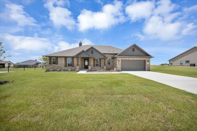 105 Moss Glen Lane, New Fairview, TX 76078