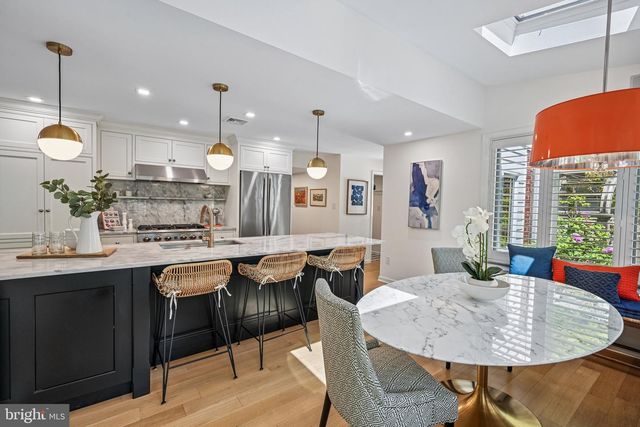 263 S ROBERTS RD, Bryn Mawr, PA 19010