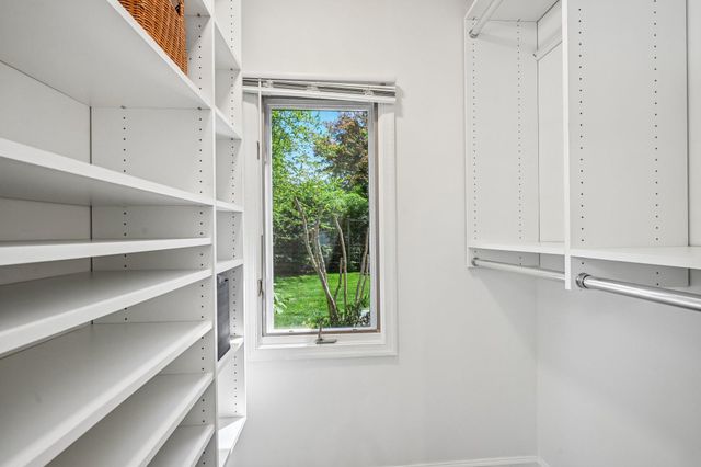 263 S ROBERTS RD, Bryn Mawr, PA 19010