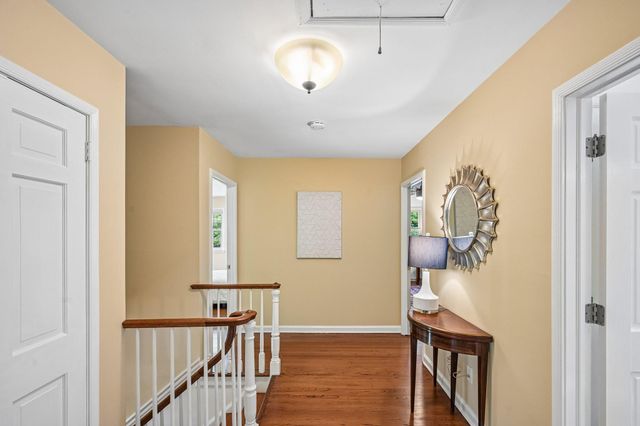263 S ROBERTS RD, Bryn Mawr, PA 19010