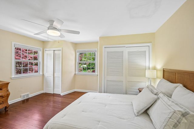 263 S ROBERTS RD, Bryn Mawr, PA 19010