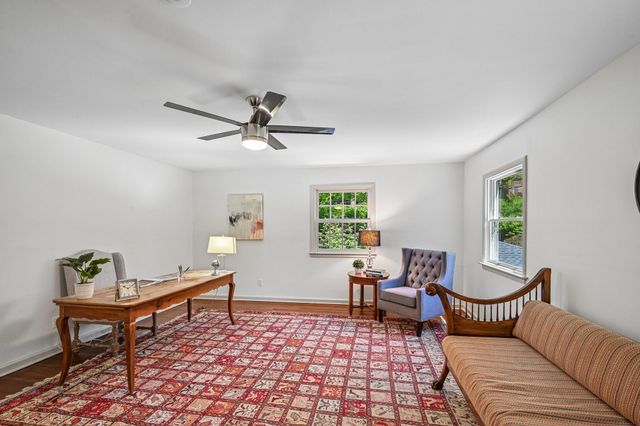 263 S ROBERTS RD, Bryn Mawr, PA 19010