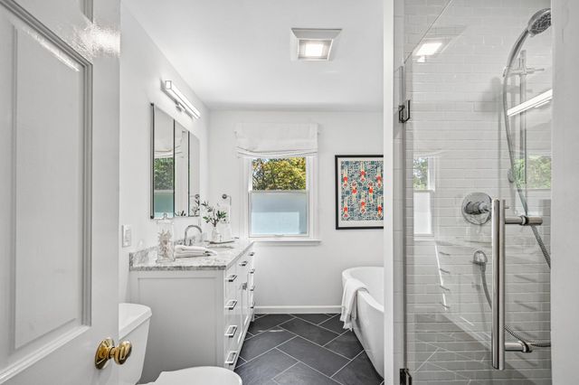263 S ROBERTS RD, Bryn Mawr, PA 19010