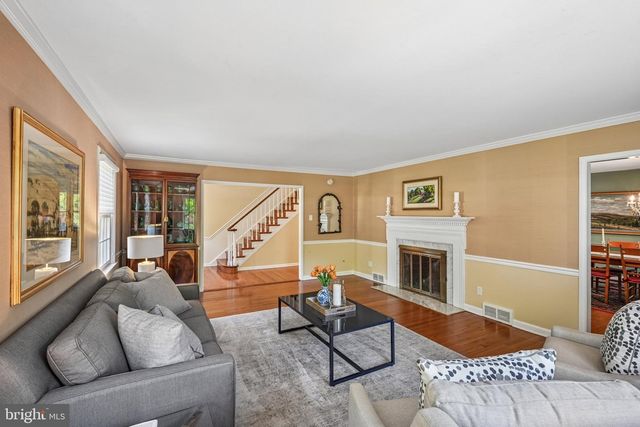 263 S ROBERTS RD, Bryn Mawr, PA 19010